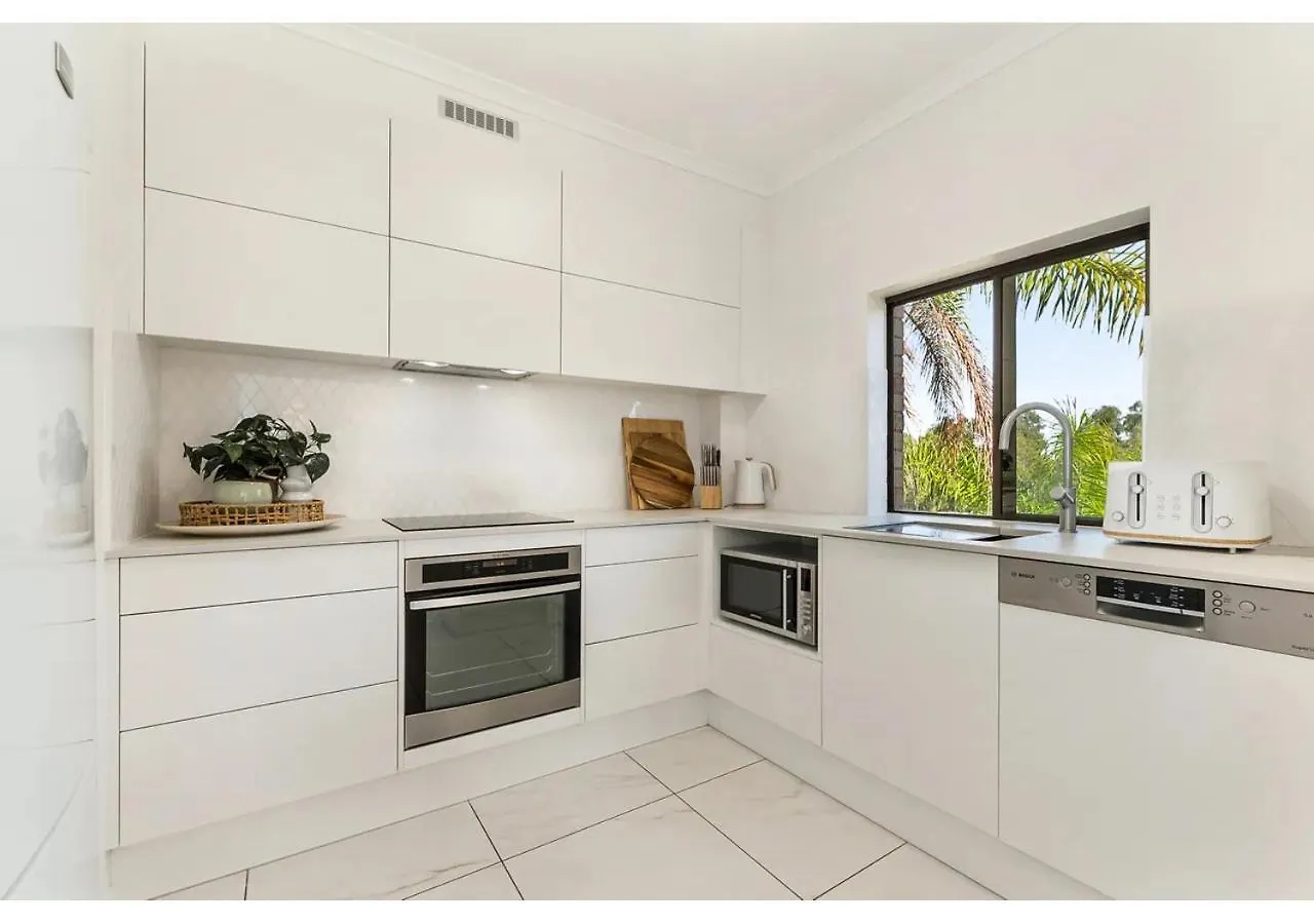 Noosa Riverside Getaway Australia