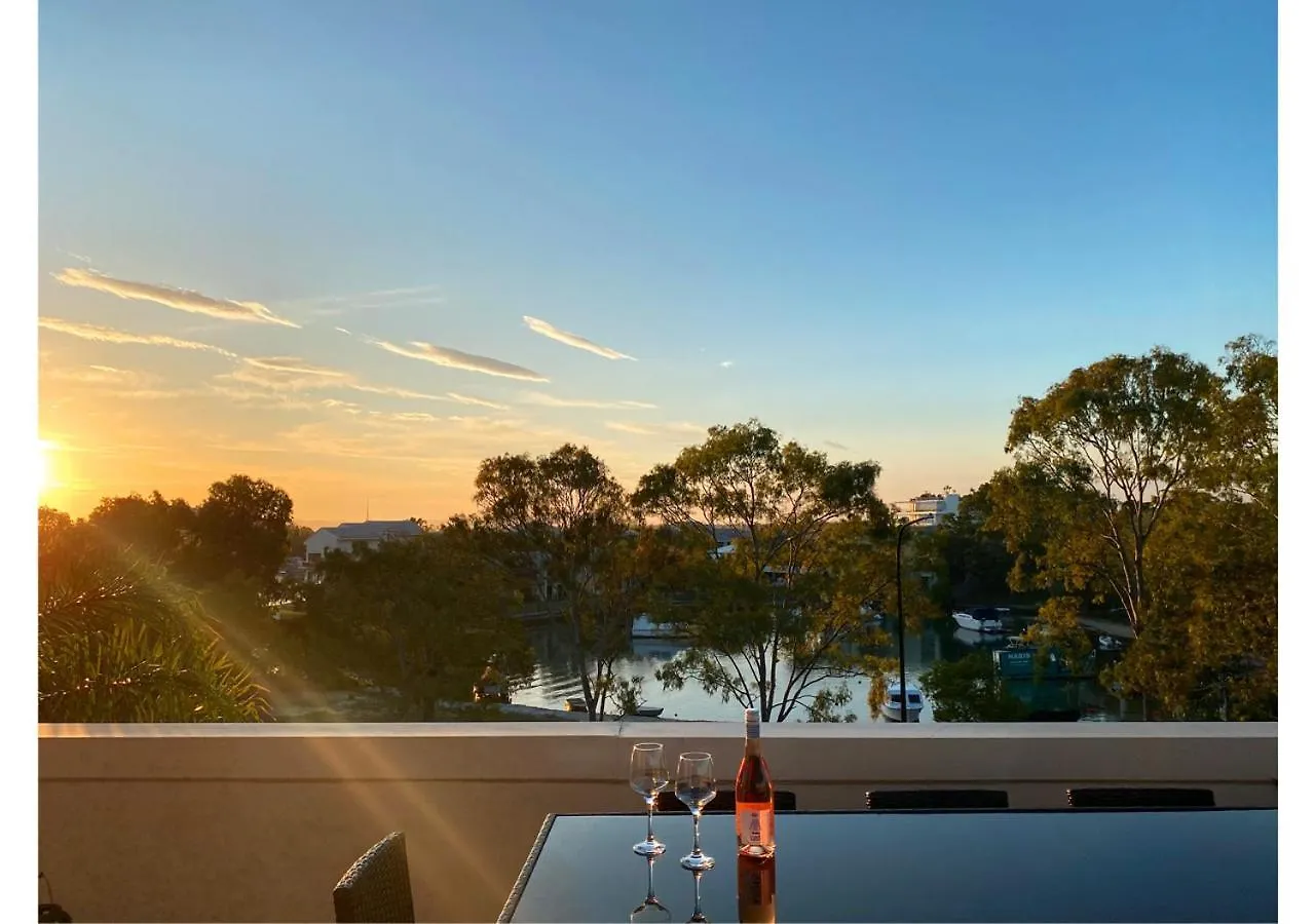 Noosa Riverside Getaway Apartment Noosa Heads